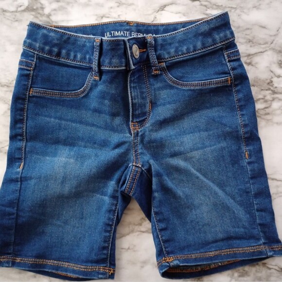 (Bundle) 4 Pair Bottoms 2 Jeans 2 Shorts Size 10 - Picture 2 of 16